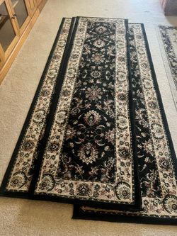 Area rugs (4)