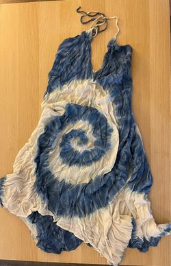 Women’s Tie-Dye Halter Dress