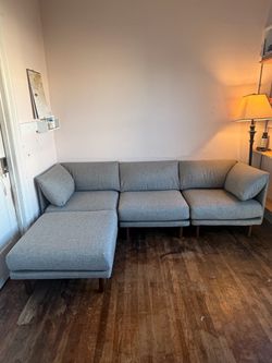 Beautiful Modern Sectional Couch FREE Delivery