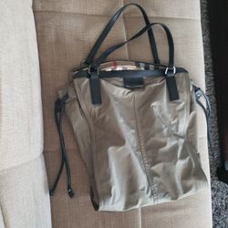 BURBERRY TOTE