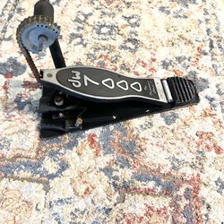 DW 7000 Double Pedal