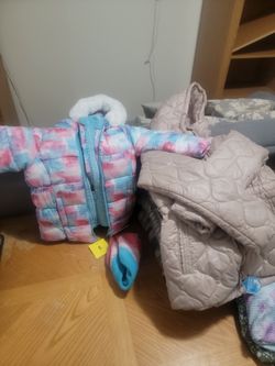Two Girls Winter Coats Size 5 And Size 6 $20 A Piece