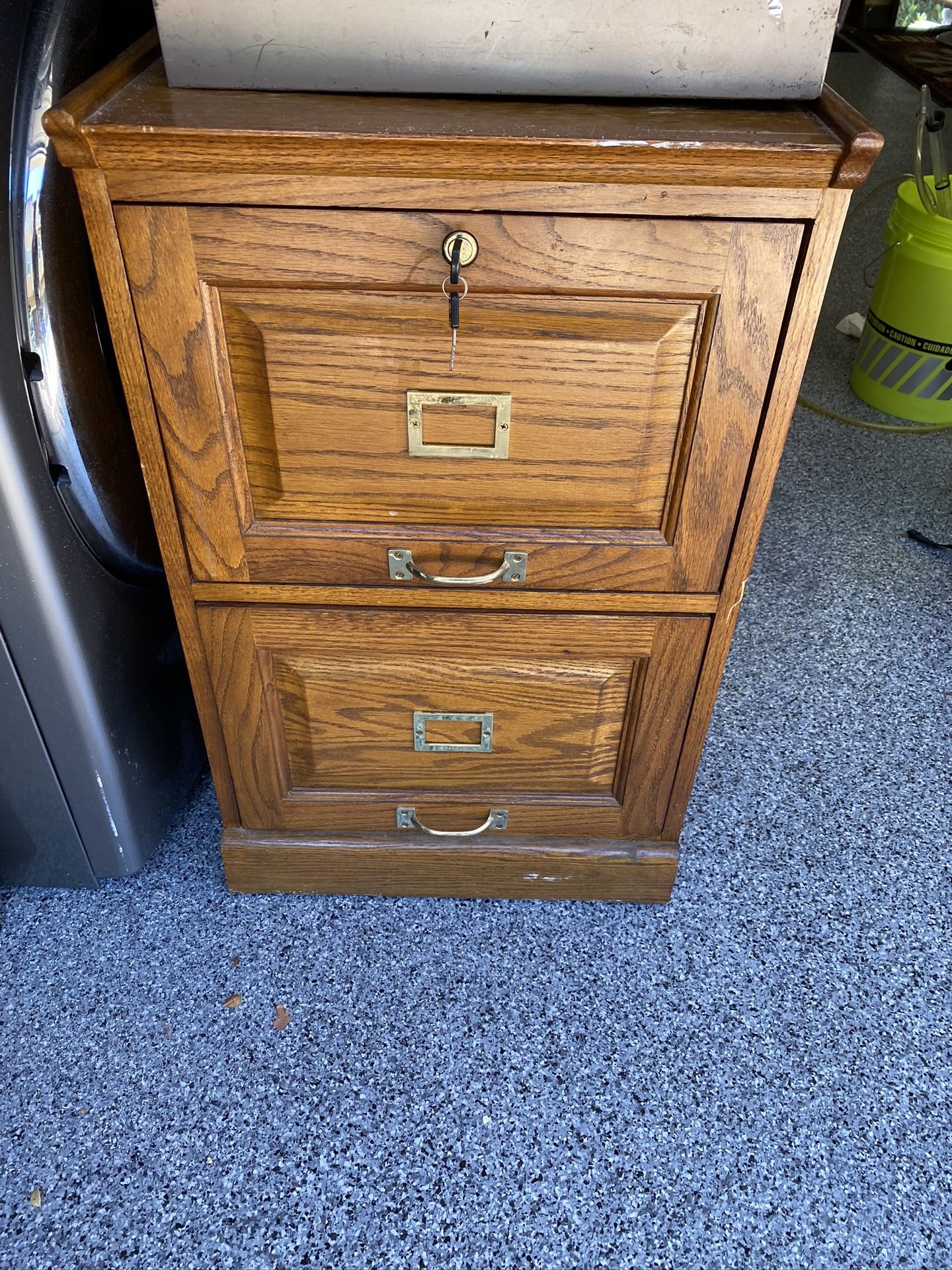 File cabinet