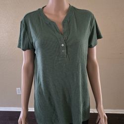 Time and Tru Olive Green Ribbed Henley Top (Size M 8-10)