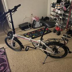 Folding Bike Brand New Only Used 1 Time 