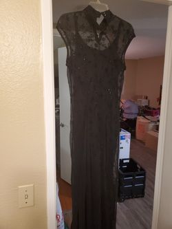 Black size 8 long dress