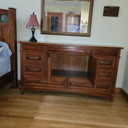 Bedroom Furniture 