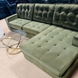 Cozy Stylish Nice Sectional!