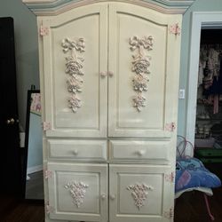 Armoire