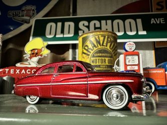 Die-cast 1:43 1949 Mercury 