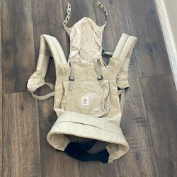 Tan Ergo baby Carrier