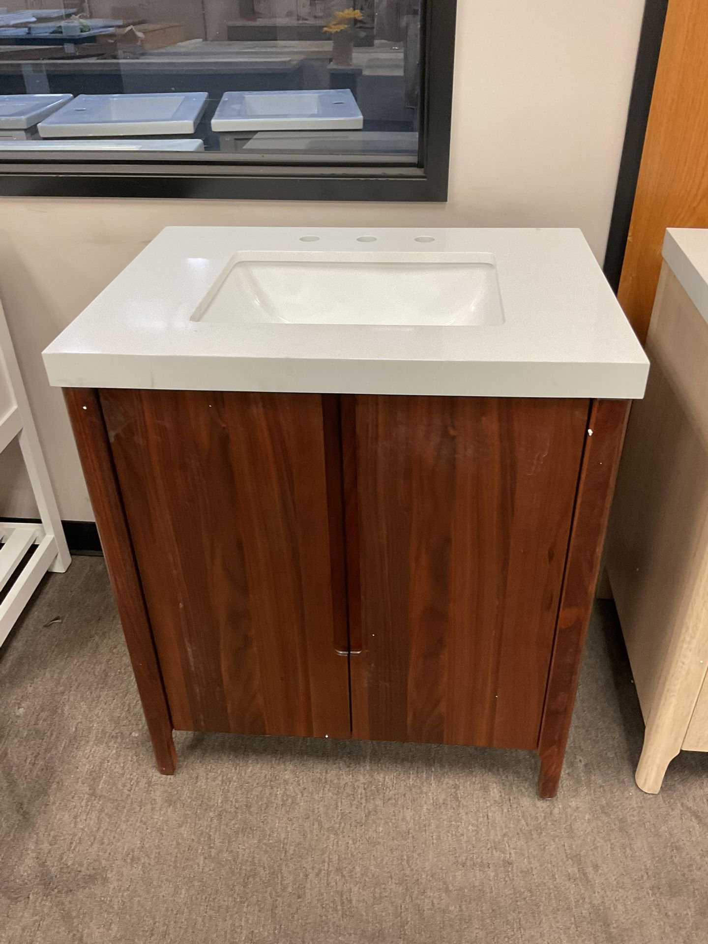 30” Brown Solid Wood Bathroom Vanity With Quartz Top (V1252)