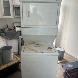 Whirlpool Washer/gas Dryer 