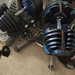 Adjustable Bowflex Dumbbells And Stand 450 FIRM No Less 