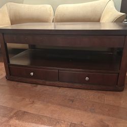 Lift Up Top Coffee table