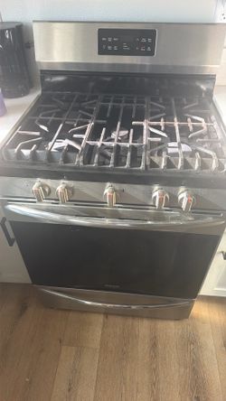 Gas stove