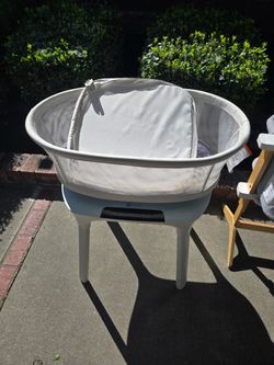 4 moms bassinet