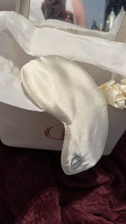 New Dior makeup Vanity w Mirror, nigh mask w logo, and scrunchy w logo