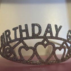 Sparkling ✨ Metal Crown 👑 