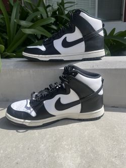 Nike Dunk High Panda - Black and White
