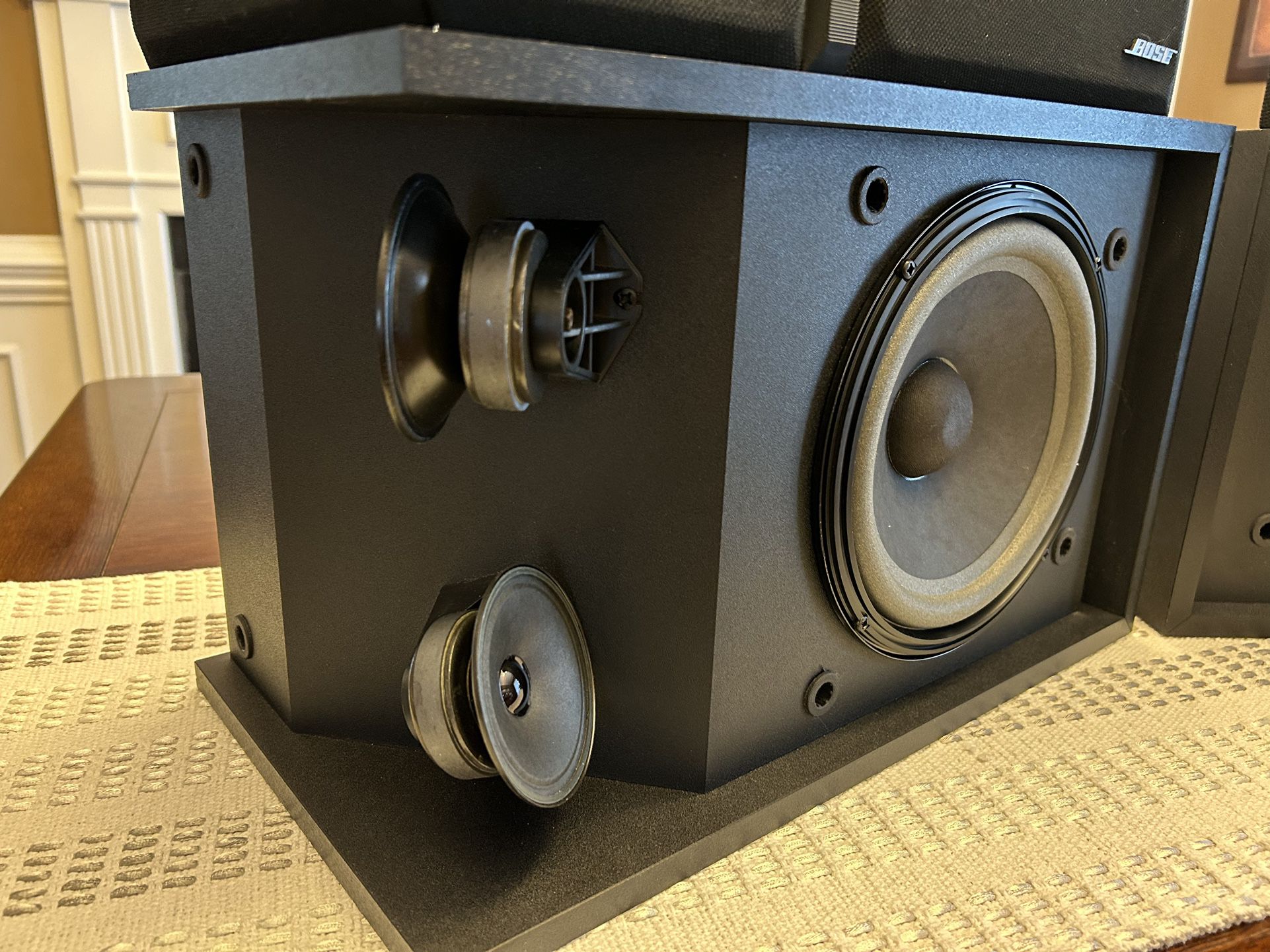 Bose 301 Series III Speakers 