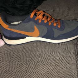 Nike Internationalist Shoes