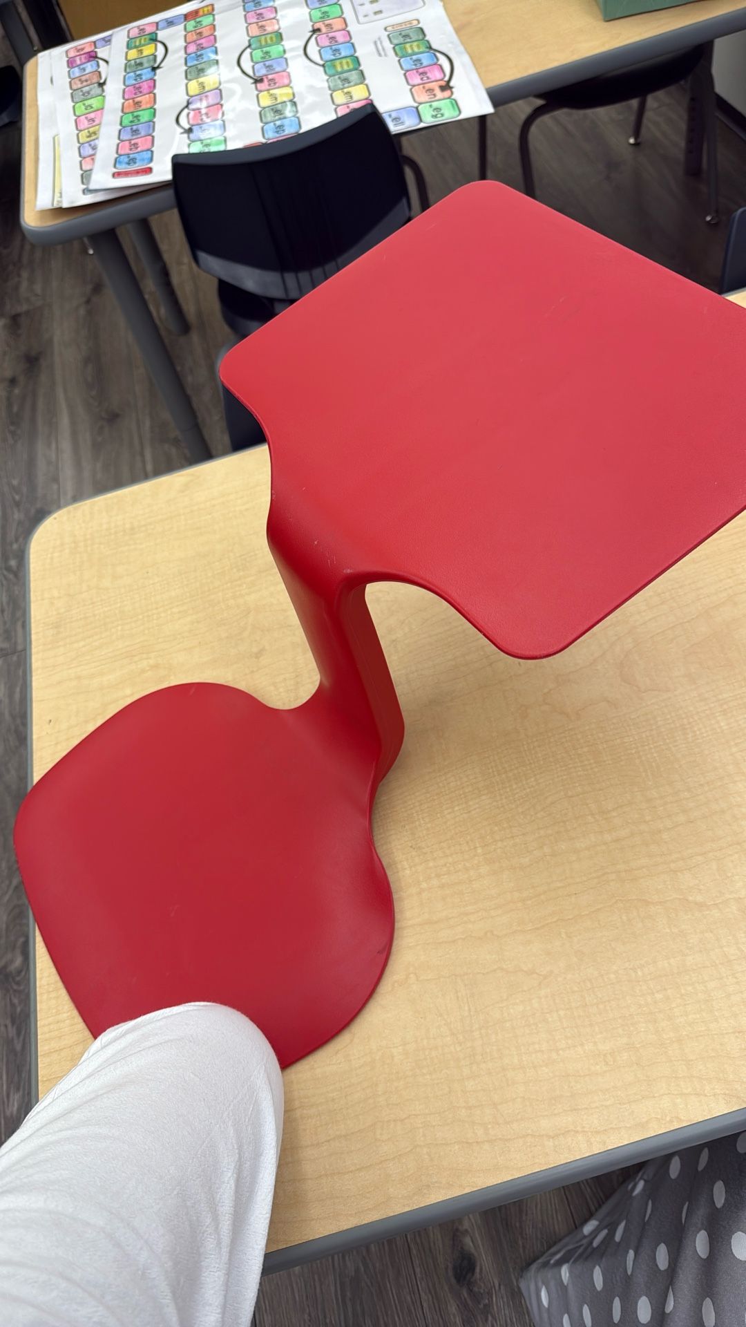 ECR4Kids The Surf Portable Lap Desk, Flexible Seating