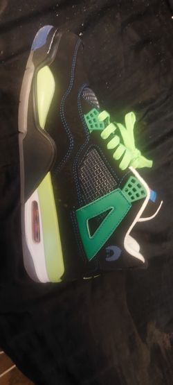 Jordan 4