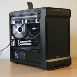 i7 ITX Desktop | 16GB DDR4 | Liquid Cooled | SSD | No GPU