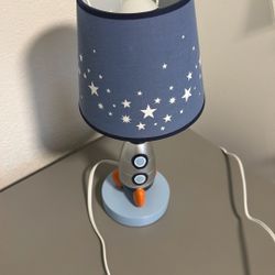 Rocket Ship 🚀 Lamp