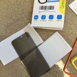 iPhone 15 Pro Plus & Pro Max Screen Protectors: Clear & Privacy Glass 