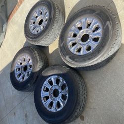 4 - LT275/70r18 8x6.69 8x170 Stock Ford F250 Rims Wheels With Good Treads Tires!!!!