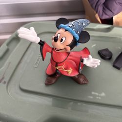 Sorcerer Mickey Disney Showcase