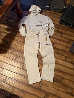 essential sets (hoodies and sweats) ALL SIZES AND COLORS