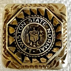 10K Gold Vintage 1937  Lewiston State Normal School pin 2.2 grams Scrap $150