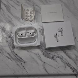Airpods Pro 3 Gen, Great Condition Works Perfectly 