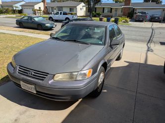 1999 Toyota Camry