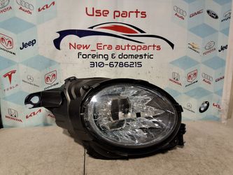 2020  BENTLEY BENTAYGA LED RIGHT HEADLIGHT 2021 2022 2023 2024