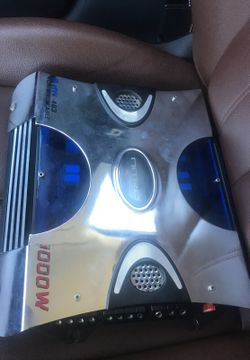 (Don’t Offer with nothing less than posted) 1000w amp Nitro