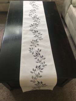Table runner