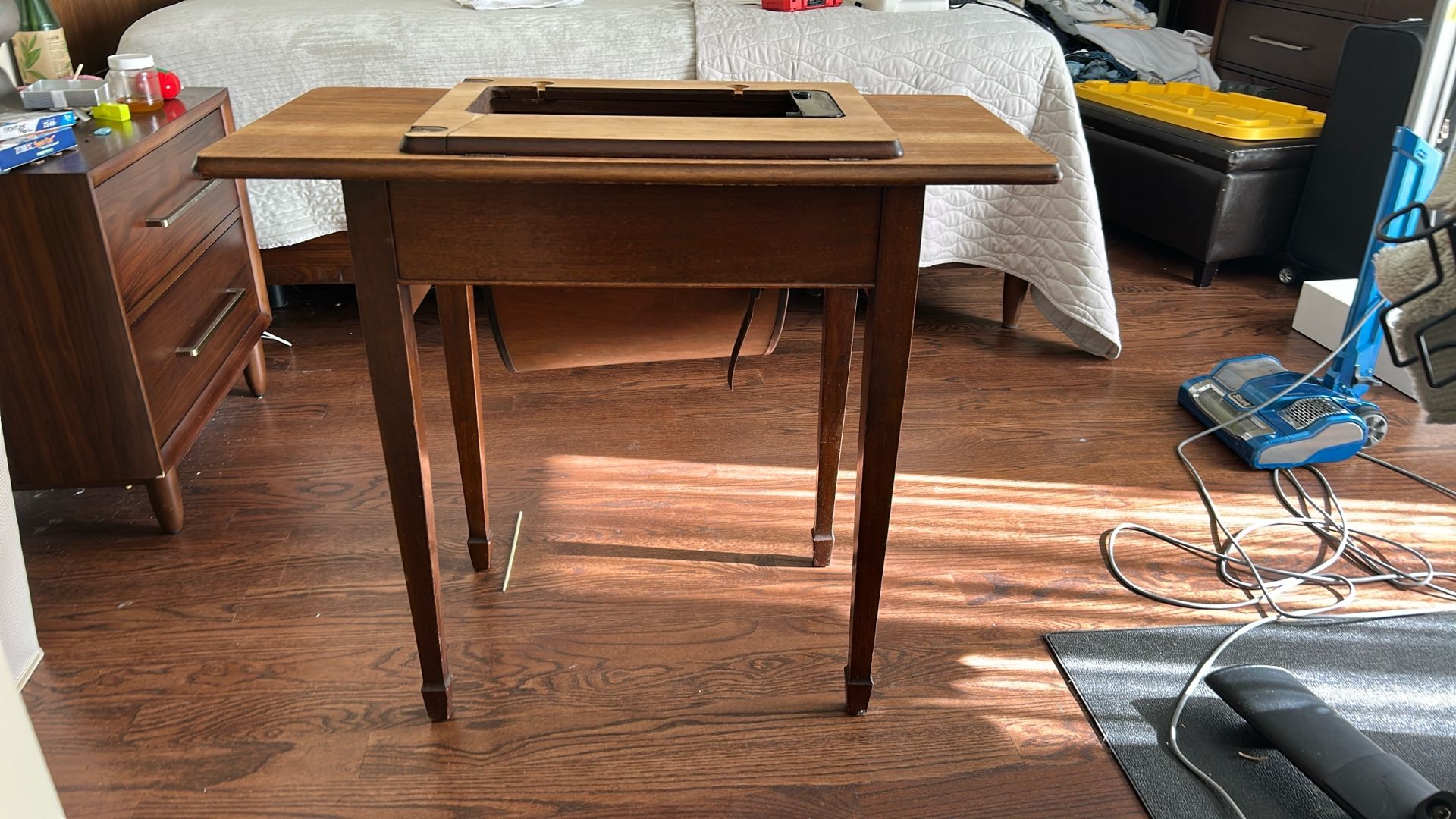 Table For  Singer Sewing Machine 