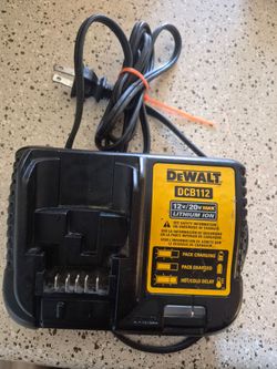 DeWalt DCB112
