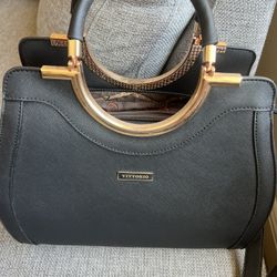 Black Purse