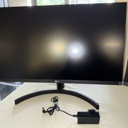 LG 27 Inch Full HD IPS LED Monitors w/Radeon FreeSync 1 x D-Sub & & Dual HDMI Ports in good working condition  Model # 27mk60tm b