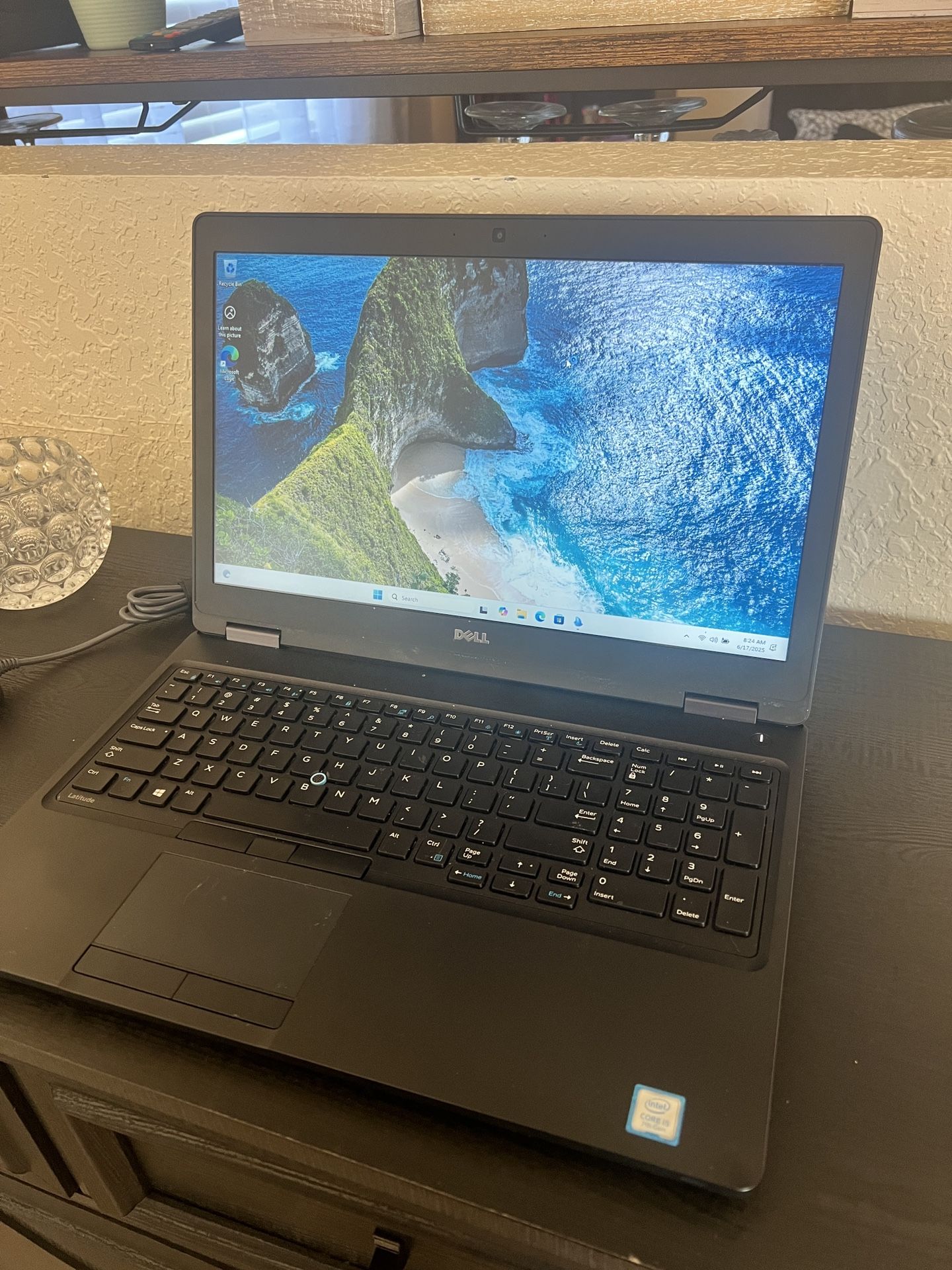 Dell Laptop. Windows 11