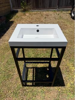 Bathroom sink