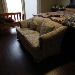 Sofa Loveseat Great Condition
