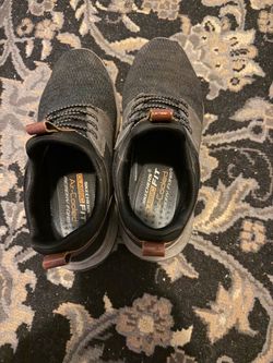 Skechers Classic Fit Sneakers