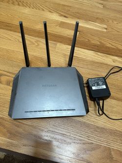NetGear Nighthawk R7000 AC1900 Router Tomato