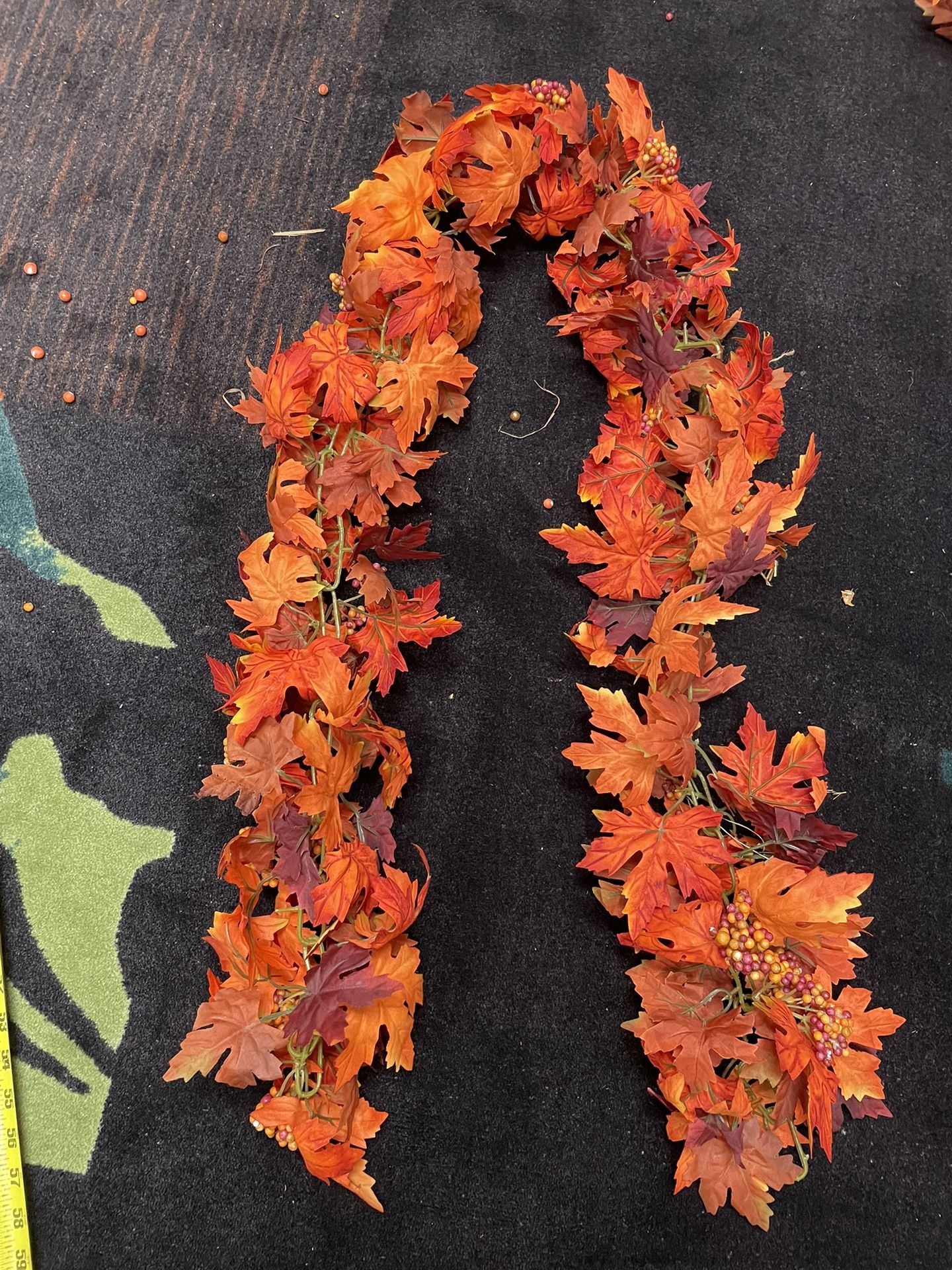8 Leaf Strands